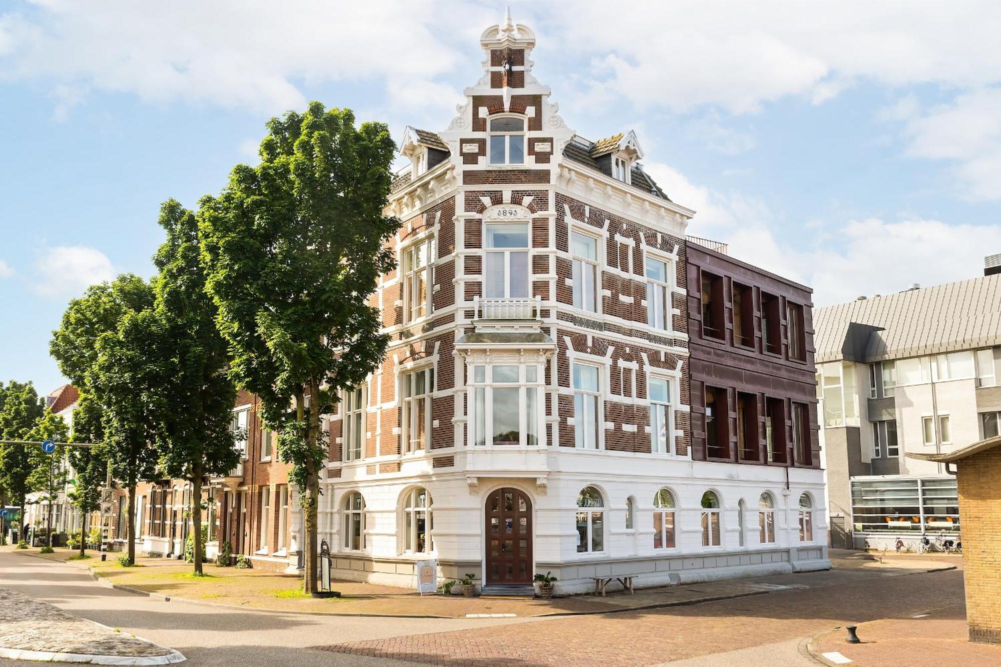 Eclectic Hotel Copper Middelburg Luaran gambar